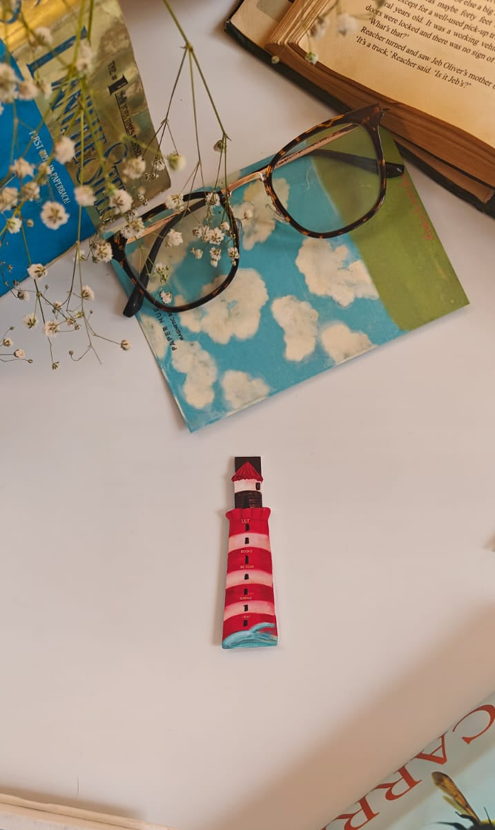 Magnetic Bookmark | Let books be your guiding light