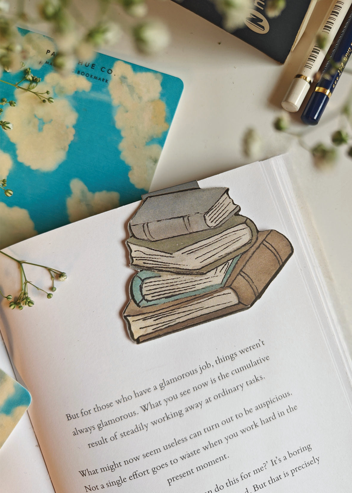 Magnetic Bookmark | RW Story Stack