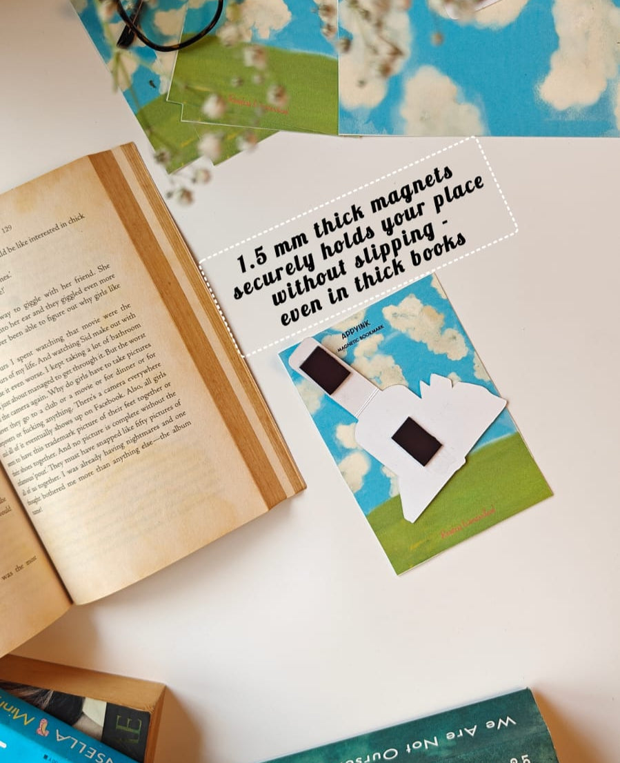 Magnetic Bookmark | Lost in a Book